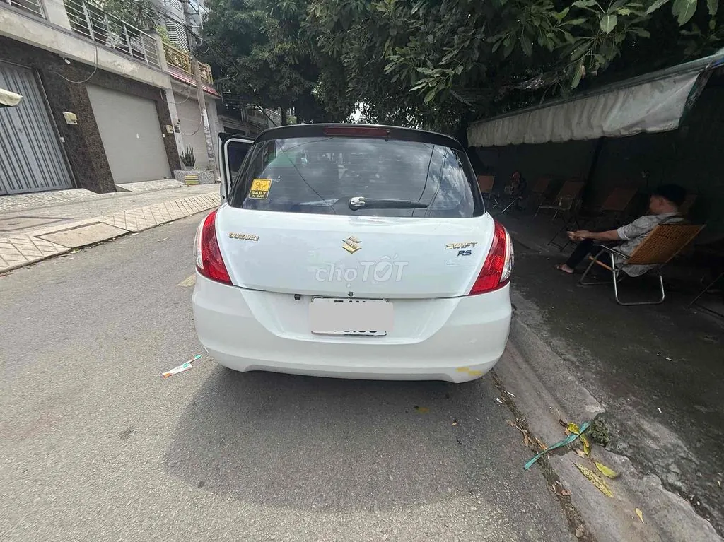 Suzuki Swift 2017 photo 2