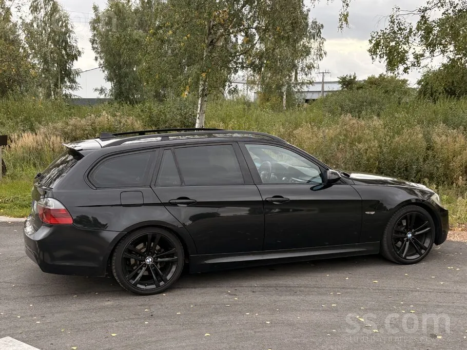 BMW 320 2008 photo 4