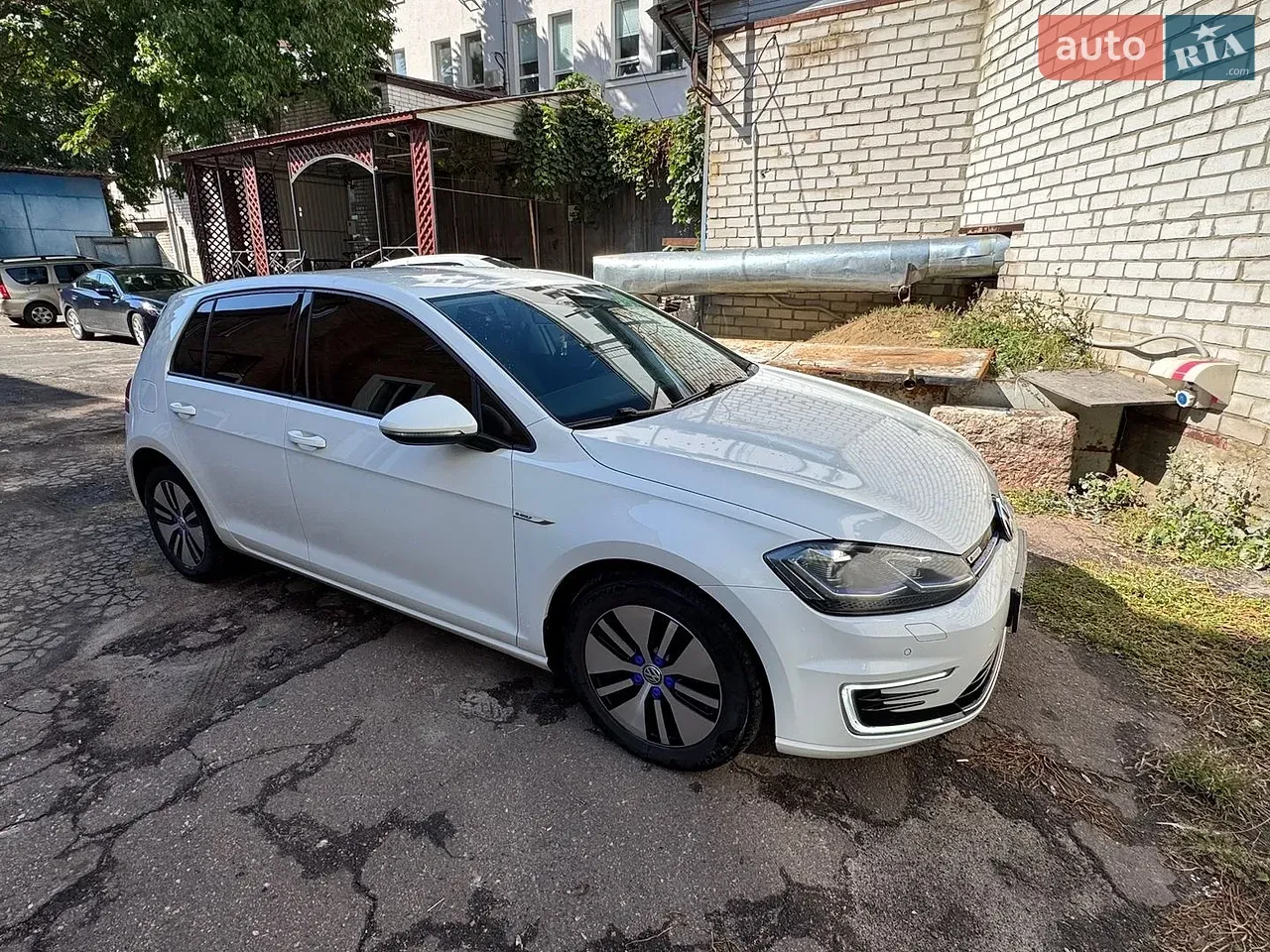 Volkswagen E-Golf 2018 photo 2