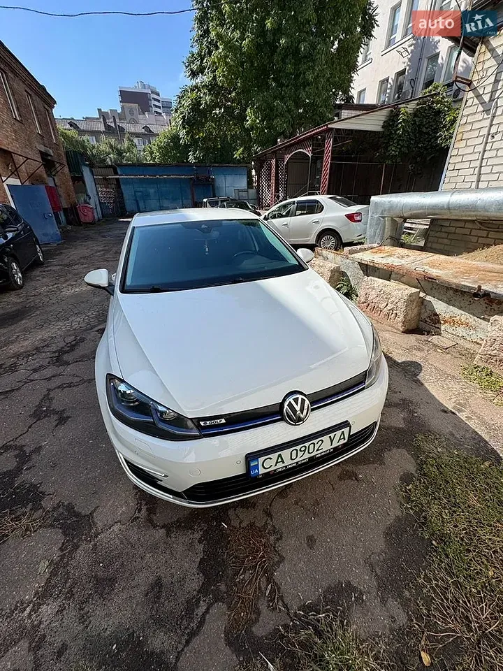 Volkswagen E-Golf