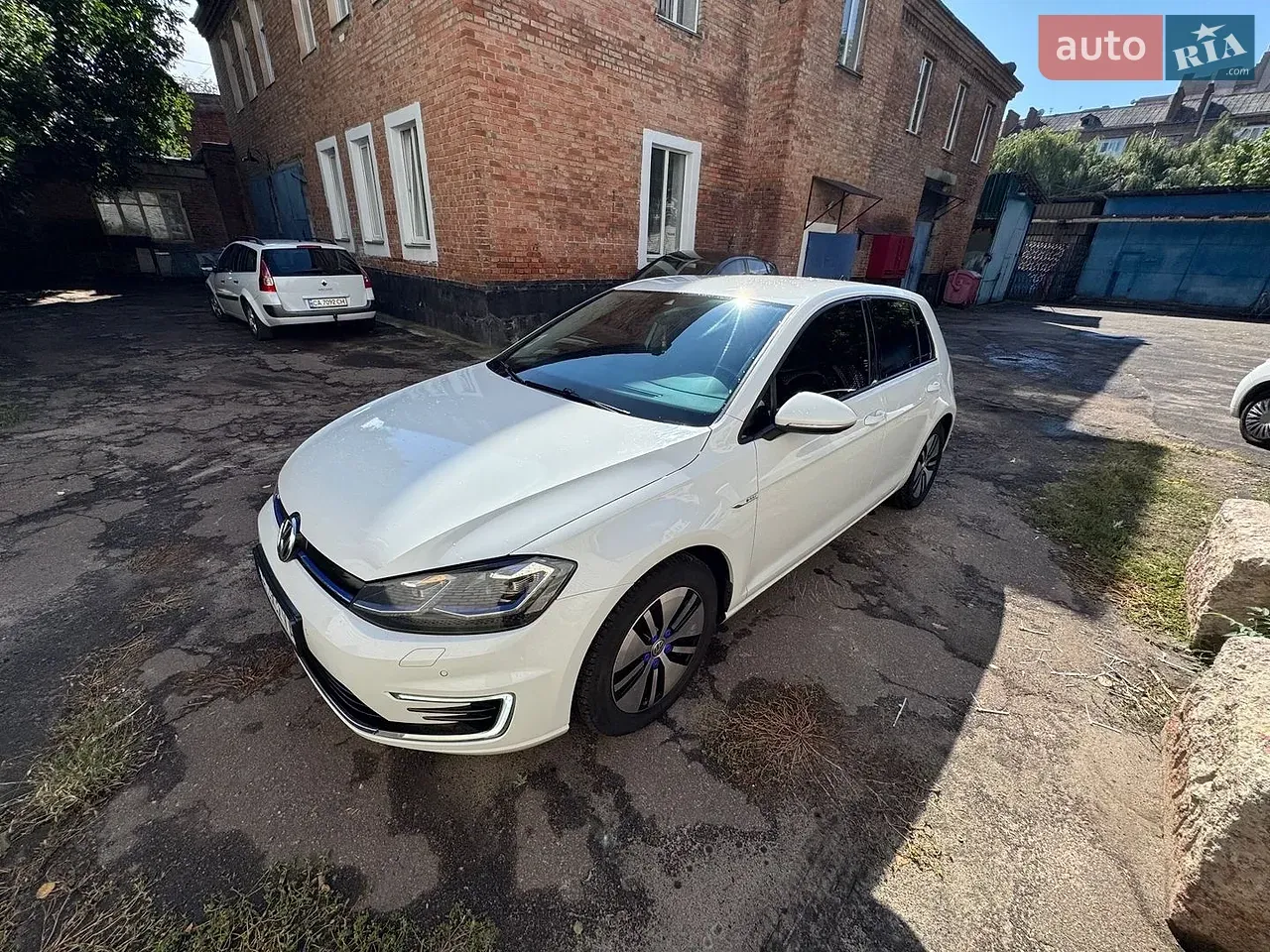 Volkswagen E-Golf 2018 photo 5