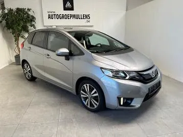 Honda Jazz 2016 photo 2