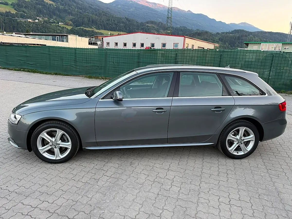 Audi A4 2014 photo 3
