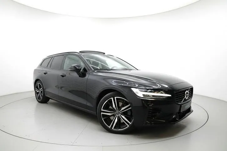 Volvo V60 2021 photo 3