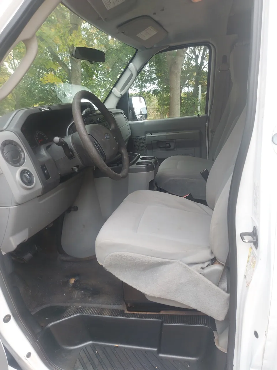 Ford Econoline 250