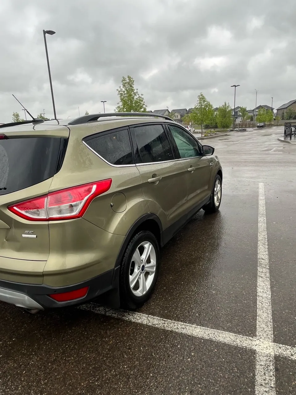 Ford Escape 2014 photo 3