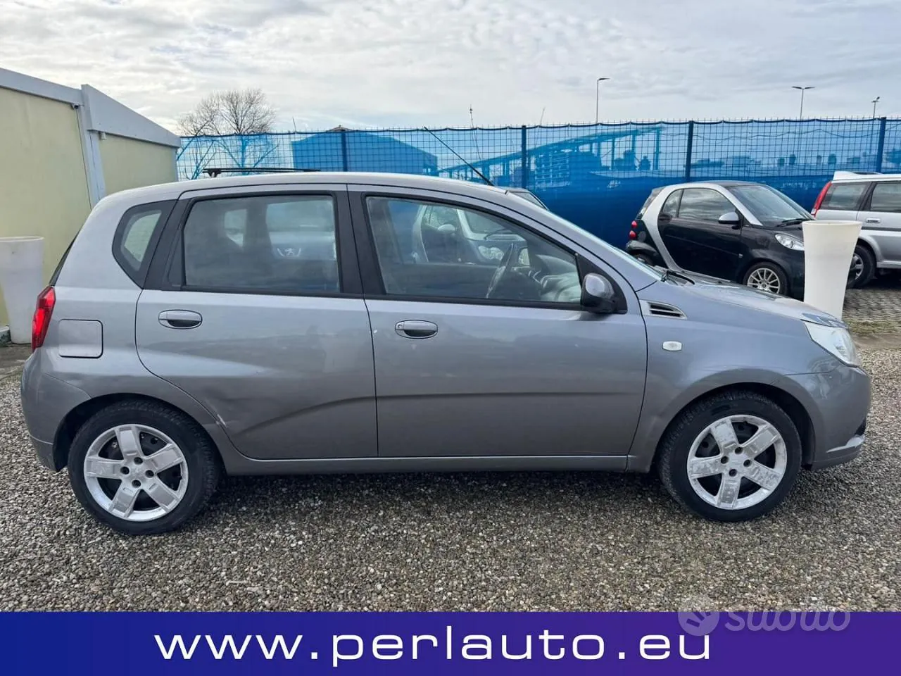 Chevrolet Aveo 2010 photo 4