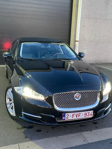 Jaguar Xj