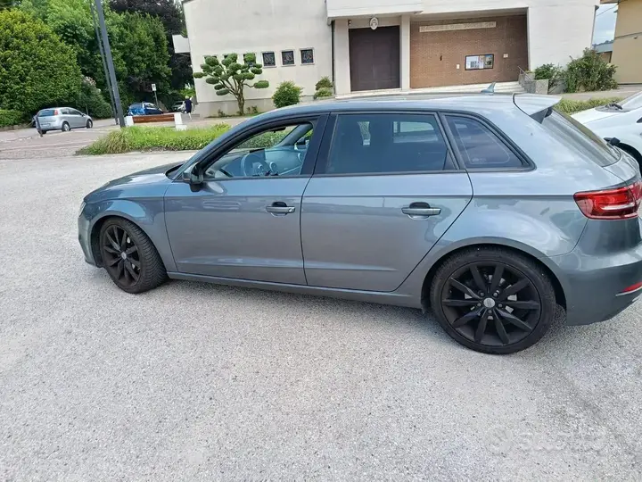 Audi A3 2018 photo 3