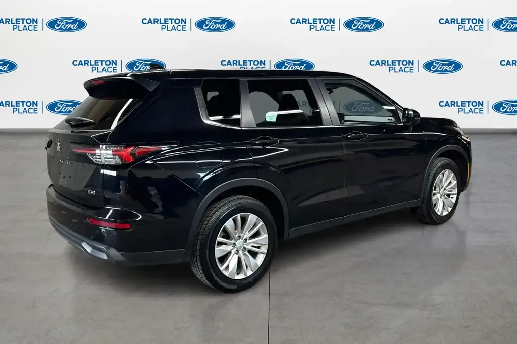 Mitsubishi Outlander 2025 photo 5