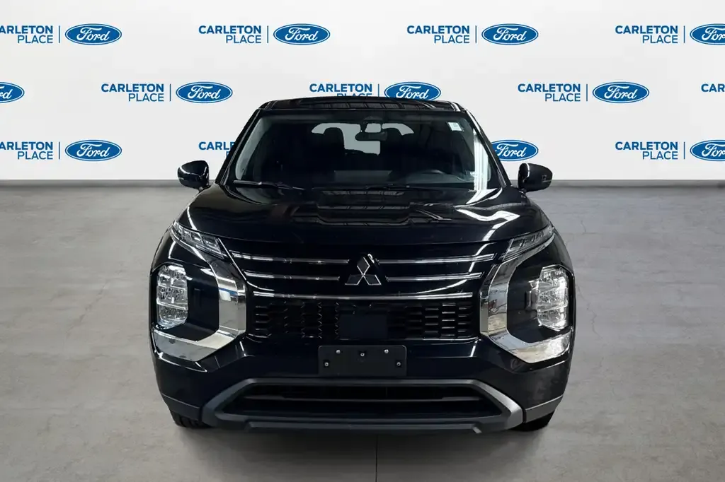 Mitsubishi Outlander 2025 photo 3