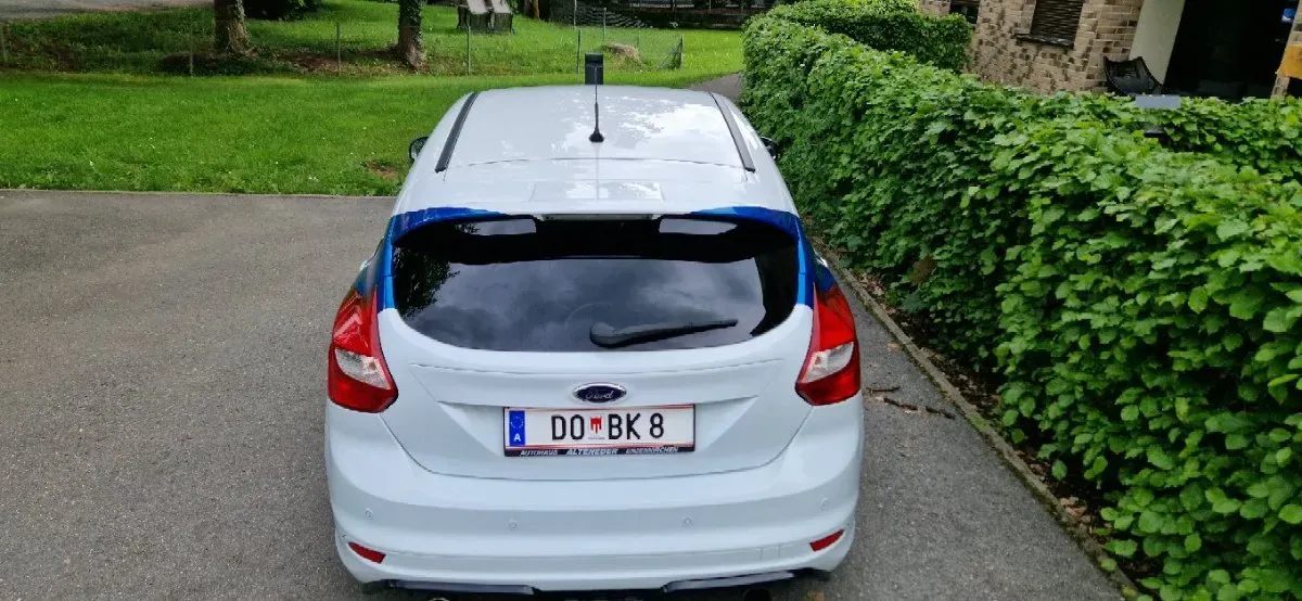 Ford Focus 2013 photo 3