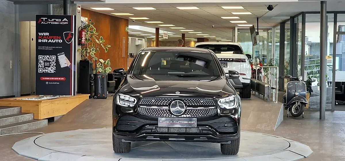Mercedes-Benz Glc-Class 2022 photo 2