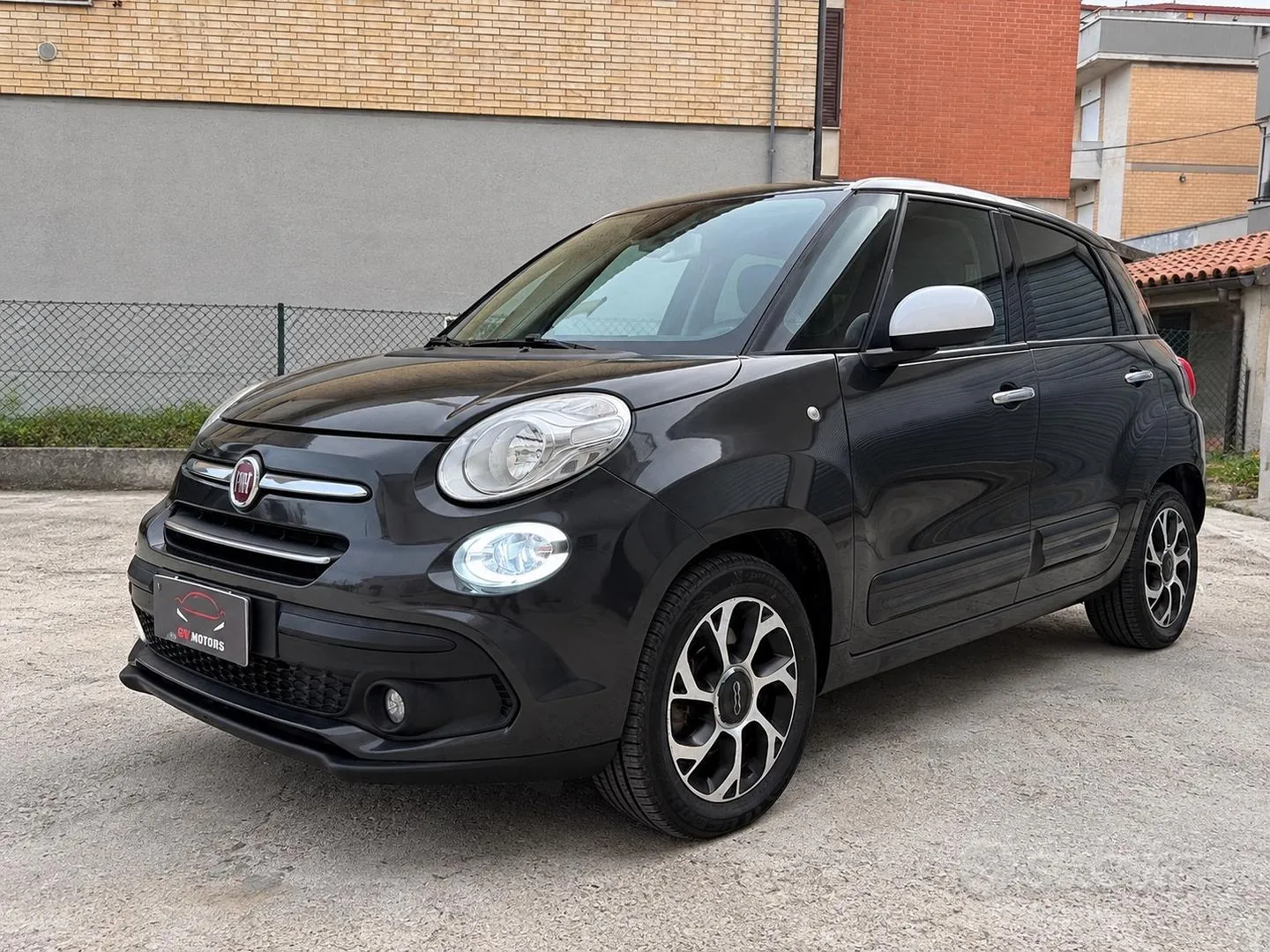 Fiat 500L 2018 photo 2