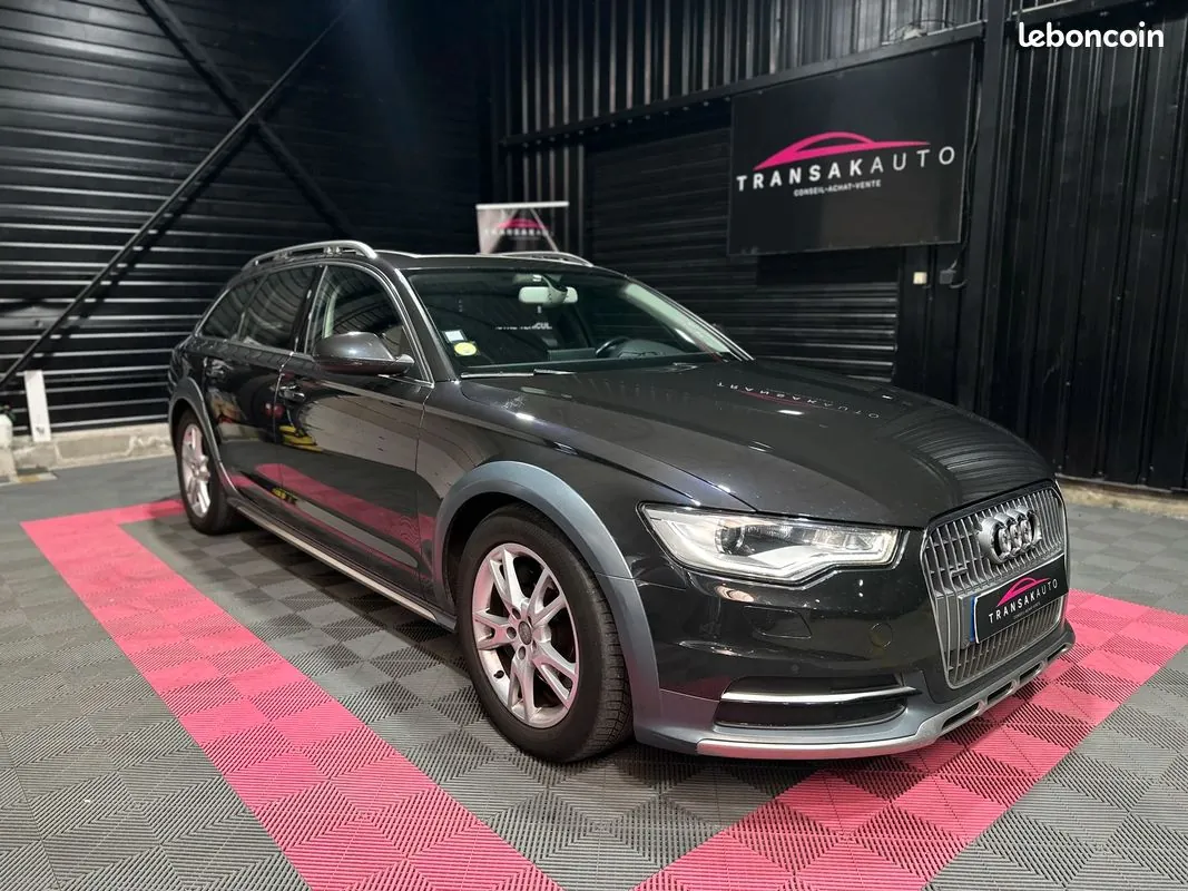 Audi Allroad 2013 photo 2