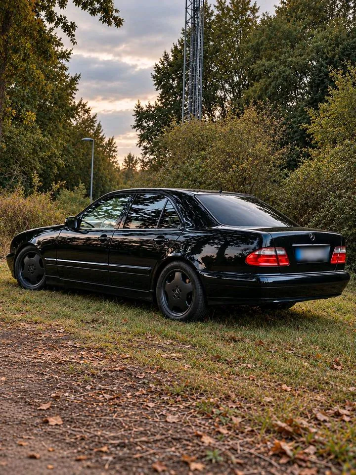 Mercedes-Benz E240