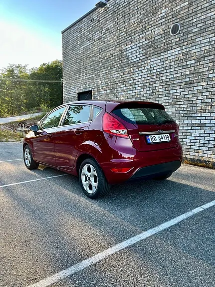 Ford Fiesta 2009 photo 5
