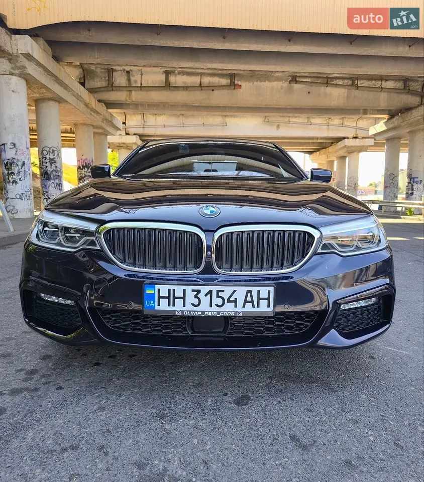 BMW 5 Series 2017 photo 2