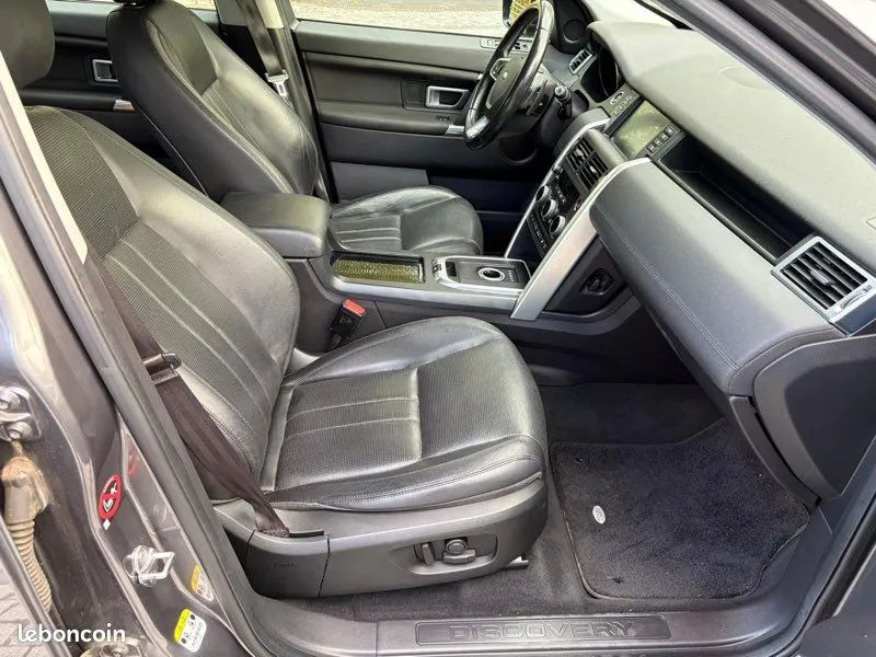 Land Rover Discovery Sport 2016 photo 3