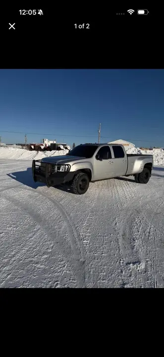 GMC Sierra 3500Hd 2010 photo 2