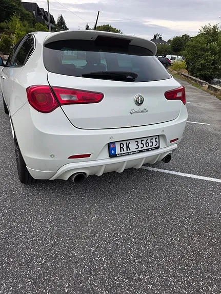 Alfa Romeo Giulietta 2011 photo 5