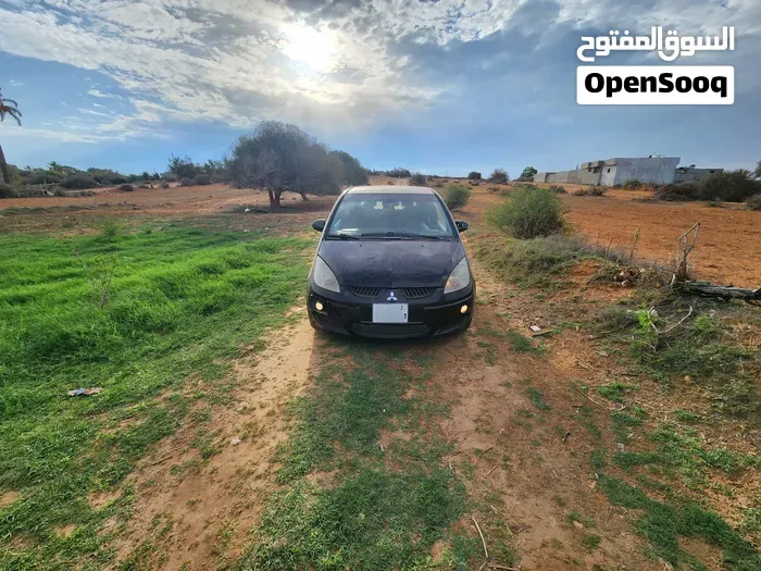 Mitsubishi Colt 2007 photo 2