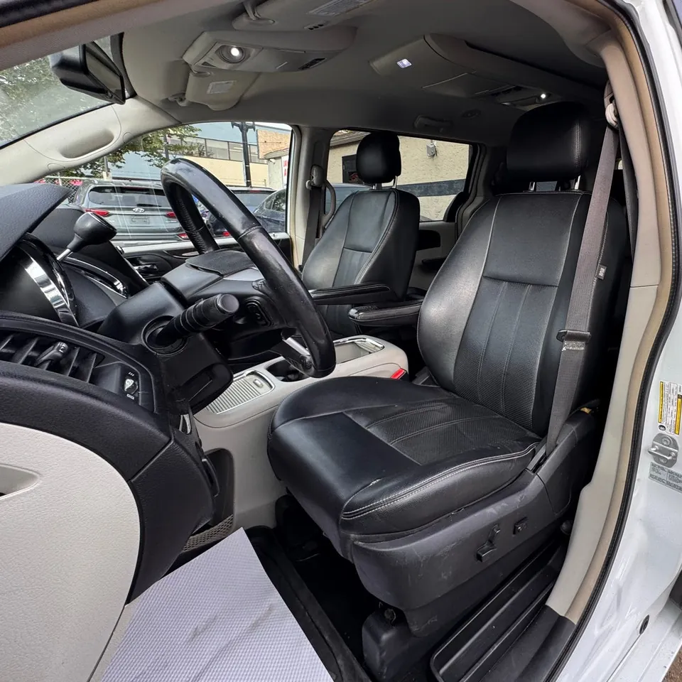 Dodge Grand Caravan 2016 photo 5
