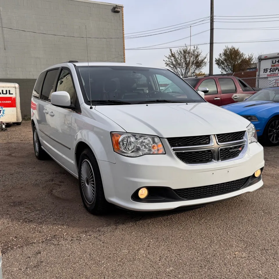 Dodge Grand Caravan 2016 photo 4
