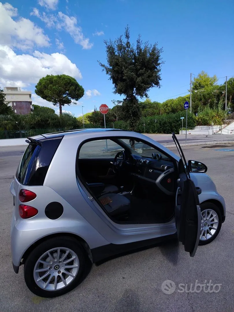 Smart Fortwo 2009 photo 2