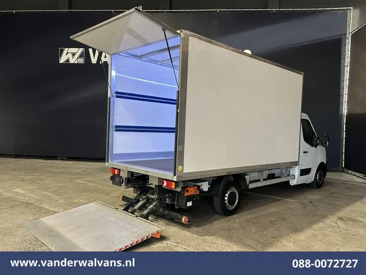 Renault Master 2024 photo 3