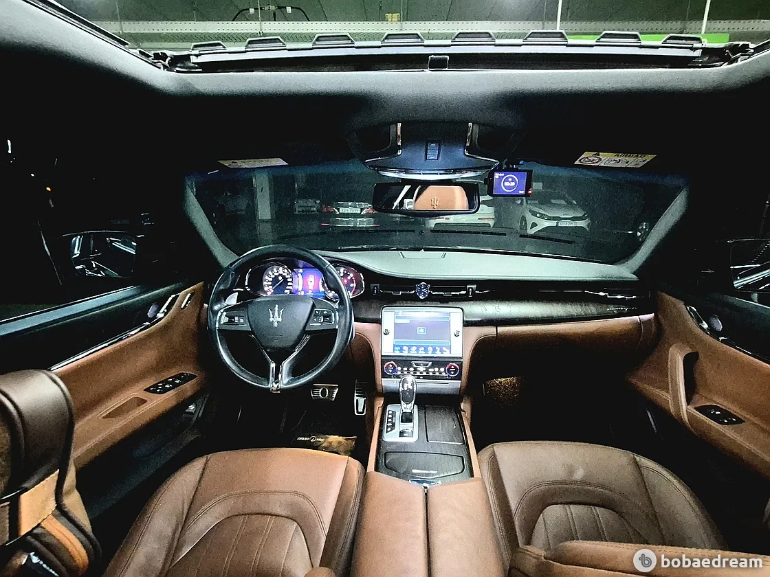 Ferrari Quattroporte 2015 photo 4