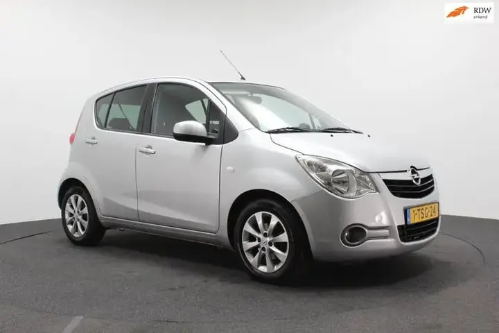 Opel Agila