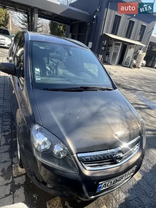 Opel Zafira 2013 photo 5