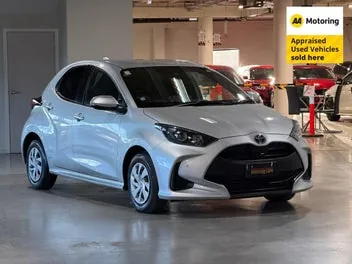 Toyota Yaris 2021 photo 2