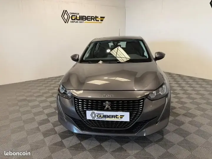 Peugeot 208 2022 photo 4