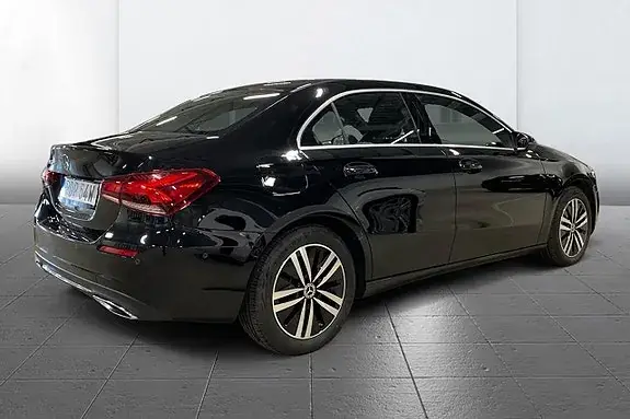 Mercedes-Benz A 250 E 2023 photo 4