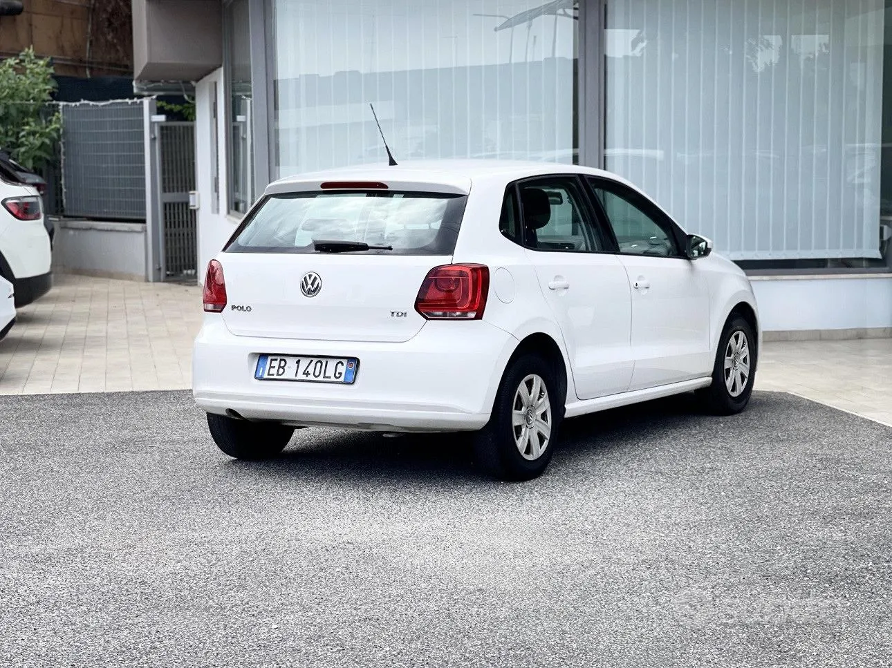 Volkswagen Polo 2012 photo 5