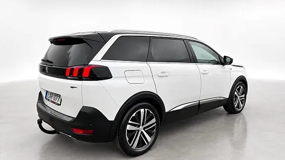 Peugeot 5008 2018 photo 4