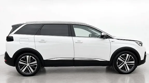 Peugeot 5008 2018 photo 3