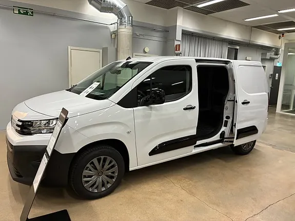 Peugeot Partner 2026 photo 2