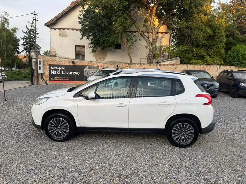 Peugeot 2008 2012 photo 2