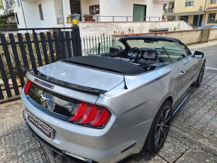 Ford Mustang 2019 photo 4