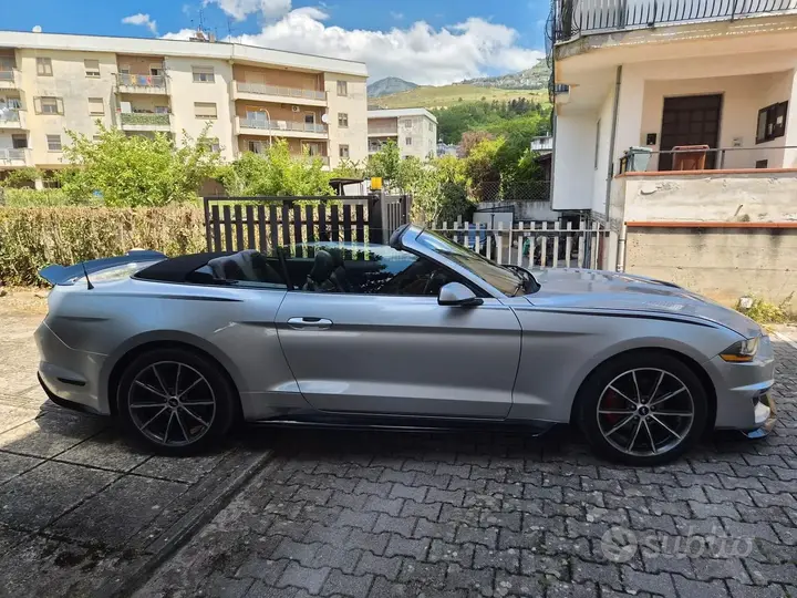 Ford Mustang 2019 photo 3