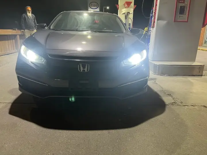 Honda Civic 2019 photo 3