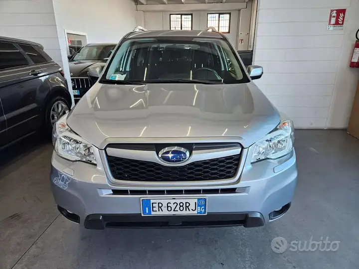 Subaru Forester 2013 photo 2