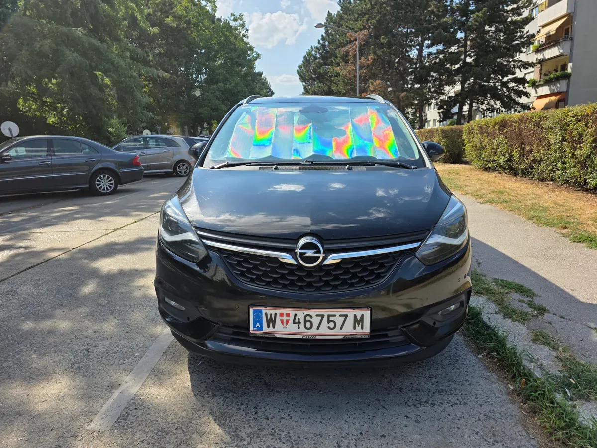 Opel Zafira Tourer