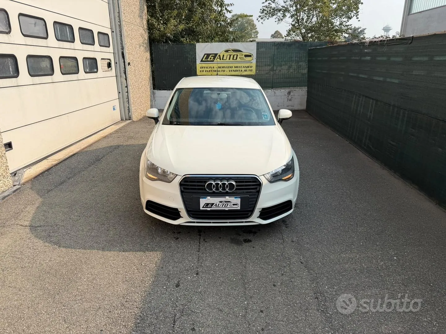 Audi A1 2012 photo 2