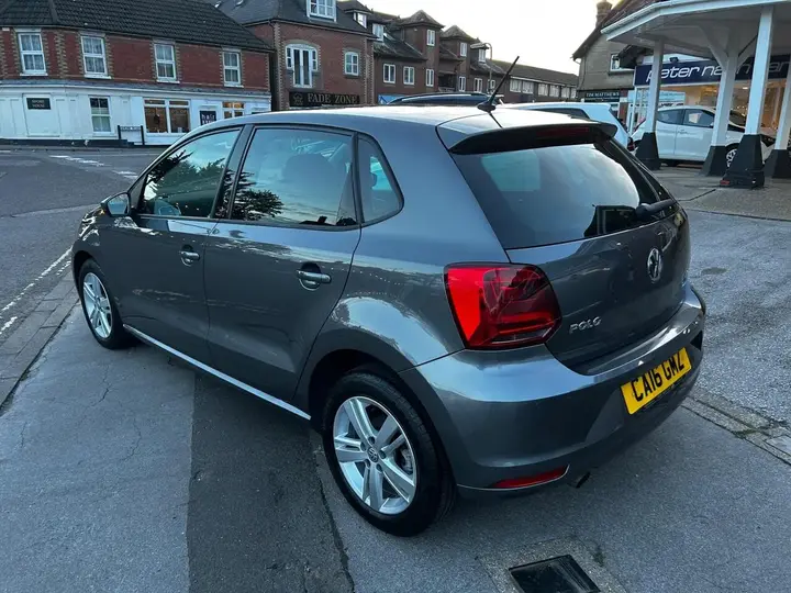 Volkswagen Polo 2016 photo 3