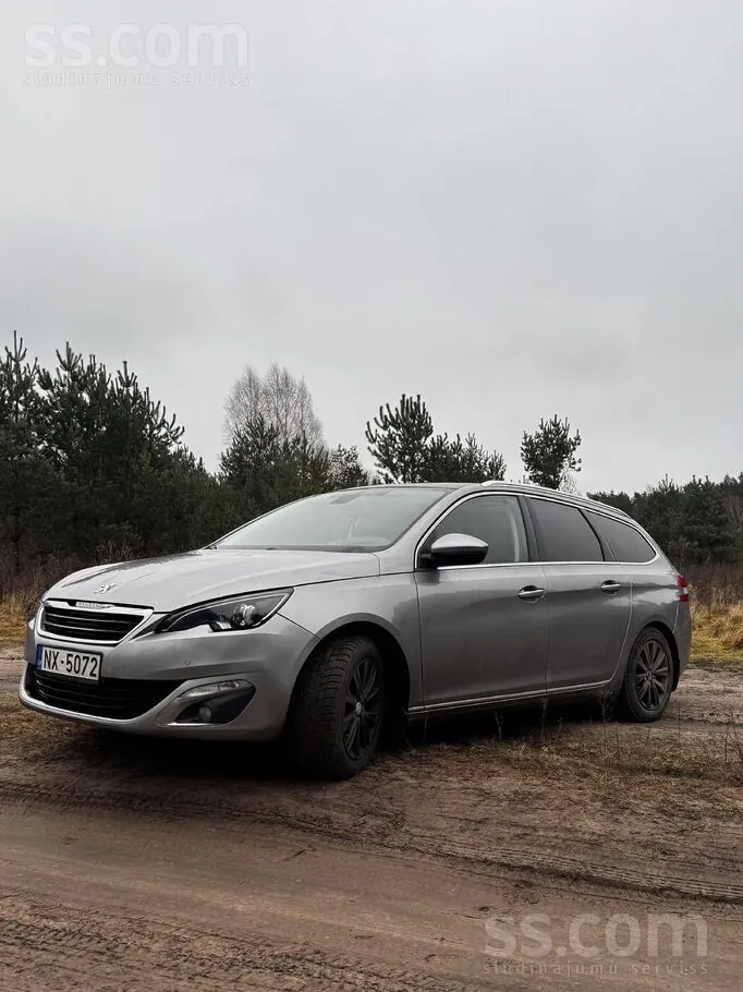 Peugeot 308 2015 photo 5