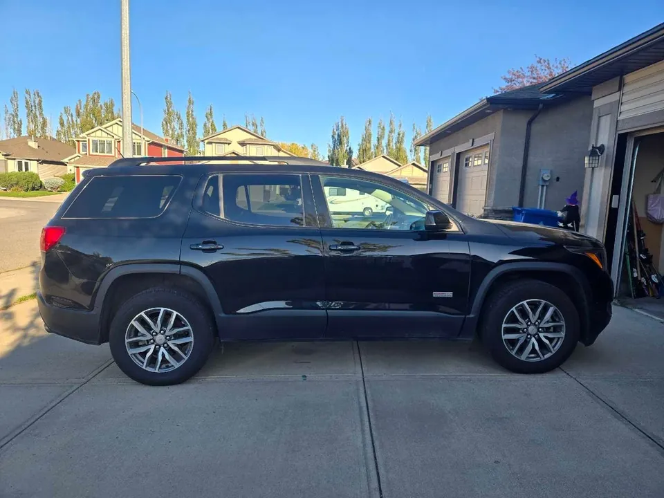GMC Acadia